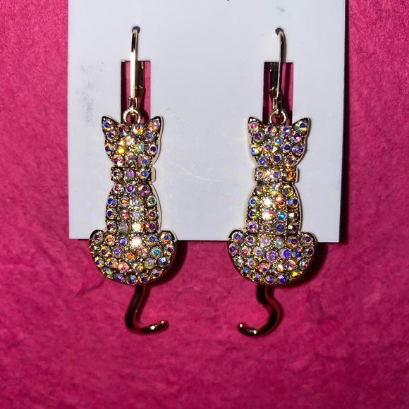 Cat Rhinestone Sparkle Crystal Gold Color Earrings - Picture 4 of 5